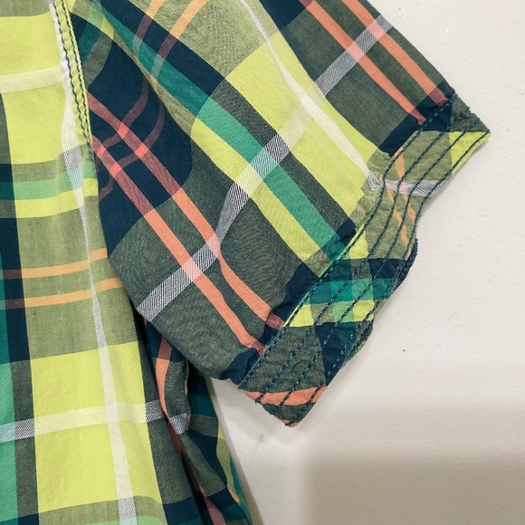 BKE Men's Short Sleeve Green/Orange/White Plaid Shirt Standard Fit Size M - Picture 5 of 12